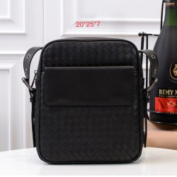 Men Adjustment Handbag