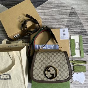 Woman's Handbag with straps 11.4"x8.7"x2.8" BB-9190095