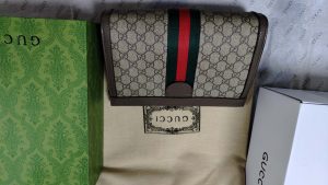 Woman's Handbag with straps 10.2*6.7*3.1" BB-9190037 photo review