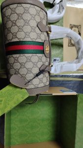 Woman's Handbag with straps 10.0*5.5*5.5" photo review