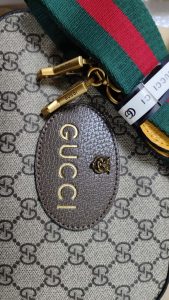 Woman's Handbag 9.4*5.9*3.0" photo review