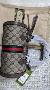 Woman's Handbag with straps 10.0*5.5*5.5" photo review