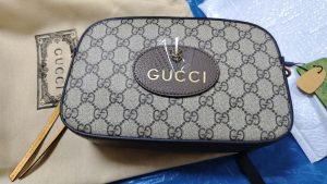 Woman's Handbag 9.4*5.9*3.0" photo review