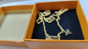5Colors Necklace VVXL-9120006 photo review
