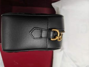 2Colors 9.4*5.1*2.8" Woman's Handbag BB-9190051 photo review