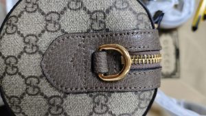 Woman's Handbag with straps 10.0*5.5*5.5" photo review