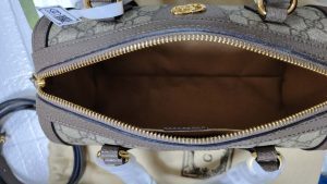 Woman's Handbag with straps 10.0*5.5*5.5" photo review