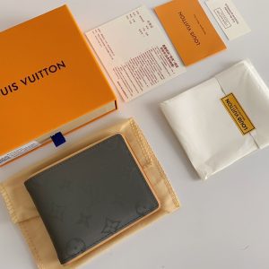Wallet 4.5"x3.5"x0.6" BB-918000229