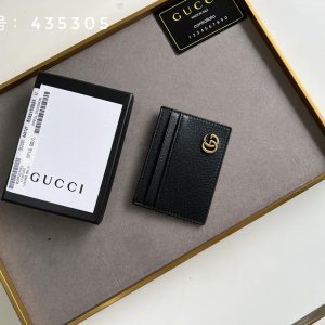Wallet 3.9"x2.8" BB-918000259