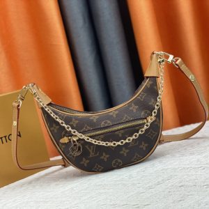 Woman's Handbag 9.1"x5.1"x2.4" BB-918000100059