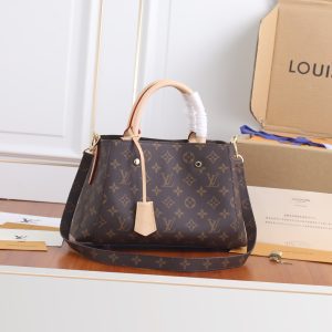 Woman's Handbag with straps 29 x 20 x 13cm