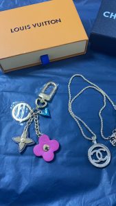 3Colors Fashion Key Chain YSK-917000178 photo review