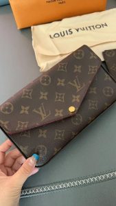 9  colors Chains Woman's Handbag  8.3*4.3*0.8" photo review