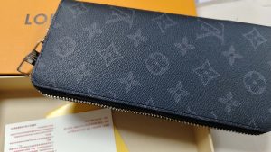 6 colors Long wallet 7.9*3.9*0.8" BB-918000172 photo review