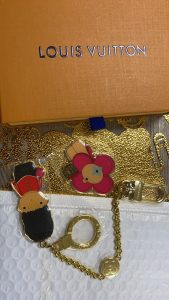 Fashion Key Chain YSK-91700038 photo review