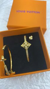 Earrings VVED-9110055 photo review