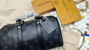 6 colors Woman's Handbag 9.8"x5.9"x4.3" BB-9180001000172 photo review