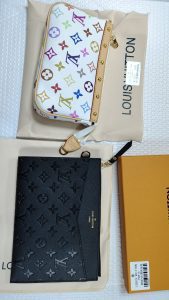 5 Colors Clutch bag 9.1"x6.3"x0.8" BB-918000319 photo review