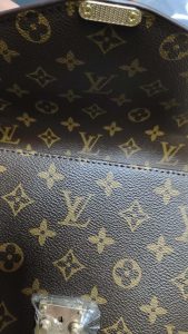 6 Colors 9.8"x7.5"x3.5"  Woman's Handbag with Adjustable strap BB-918000100039 photo review