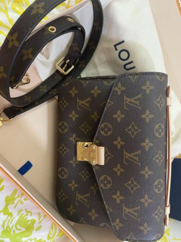 6 Colors 9.8"x7.5"x3.5"  Woman's Handbag with Adjustable strap BB-918000100039 photo review