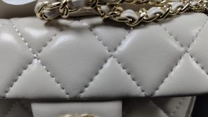 Fashion White Backpack 7.1*7.1*4.7" BB-92000022 photo review