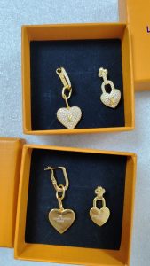 Earrings VVED-9110054 photo review