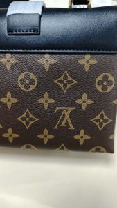 4 colors Woman's Handbag with straps 8.3"x6.3"x3.1" BB-9180001000100 photo review