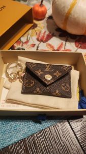 2 Colors Fashion Key Chain YSK-917000206 photo review