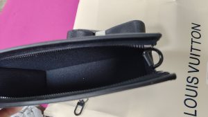 3 Colors Crossbody bag 8.7"x5.7"x1.8" BB-9180001000325 photo review