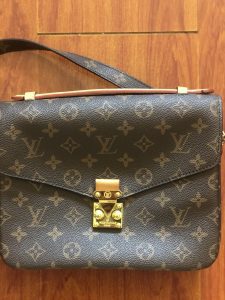6 Colors 9.8"x7.5"x3.5"  Woman's Handbag with Adjustable strap BB-918000100039 photo review