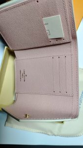 10 colors wallet 4.7"x3.5"x0.8" BB-91800078 photo review