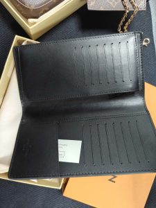 9  colors Chains Woman's Handbag  8.3*4.3*0.8" photo review