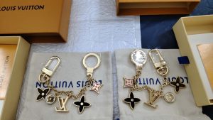 Fashion Key Chain YSK-91700084 photo review