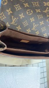 6 Colors 9.8"x7.5"x3.5"  Woman's Handbag with Adjustable strap BB-918000100039 photo review