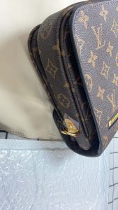 6 Colors 9.8"x7.5"x3.5"  Woman's Handbag with Adjustable strap BB-918000100039 photo review