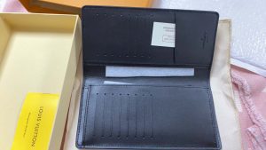 2 colors wallet 3.9"x7.5"x0.8"  BB-918000292 photo review