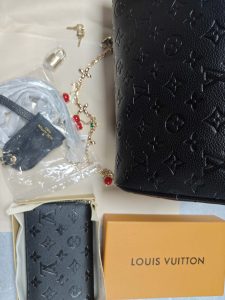 7 colors Long wallet 7.5"x3.9" BB-918000260 photo review