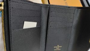 5 colors wallet 5.1"x3.7"x0.4" BB-918000357 photo review