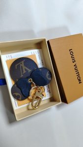 3Colors Fashion Key Chain YSK-91700036 photo review