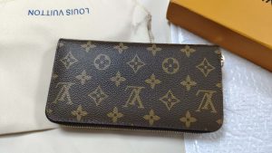 9 colors Long wallet 7.5"x3.9"x0.4" BB-91800071 photo review