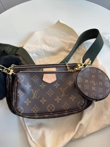 7 colors 9.4"x5.3"x1.6" Woman's Handbag with Adjustable strap BB-9180001000277 photo review