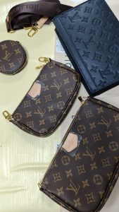 7 colors 9.4"x5.3"x1.6" Woman's Handbag with Adjustable strap BB-9180001000277 photo review