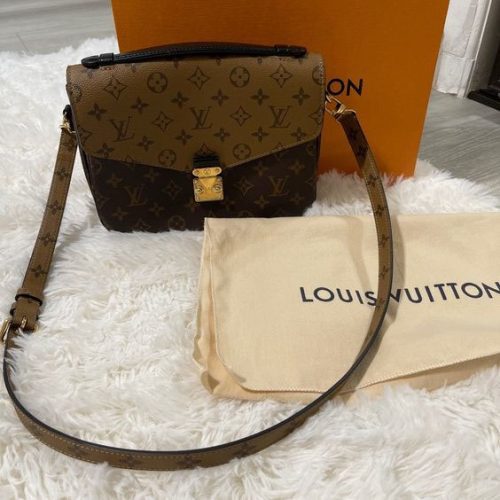 6 Colors 9.8"x7.5"x3.5"  Woman's Handbag with Adjustable strap BB-918000100039 photo review