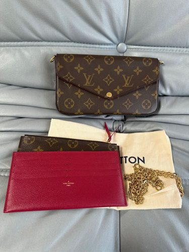 9  colors Chains Woman's Handbag  8.3*4.3*0.8" photo review