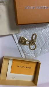 2Colors Fashion Lock Key Chain YSK-917000164 photo review