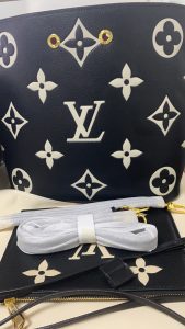 4 colors Woman's handbag 10.2"x10.2"x6.9" BB-9180001000633 photo review