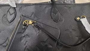 6 Colors Woman's handbag  12.6"x11.4"x6.7" BB-9180001000575 photo review