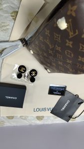 4 color's woman's Handbag 13.0"x6.3"x11.8" BB-9180001000754 photo review