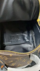 2 colors back packs 6.3"x8.3"x3.9" BB-9180001000815 photo review
