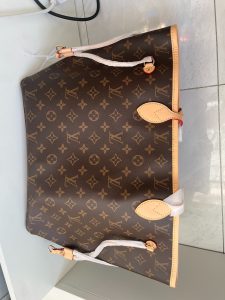 8 colors woman's Handbag Small:11.4"x8.3"x4.7" Medium:12.2"x11.0"x5.5" Big:15.7"x13.0"x8.7" BB-9180001000783 photo review